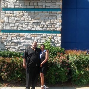 Meet your Posher, Sharon